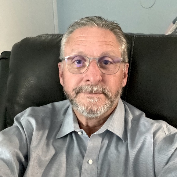 Meet your Posher, Kevin - Picture 1 of 1